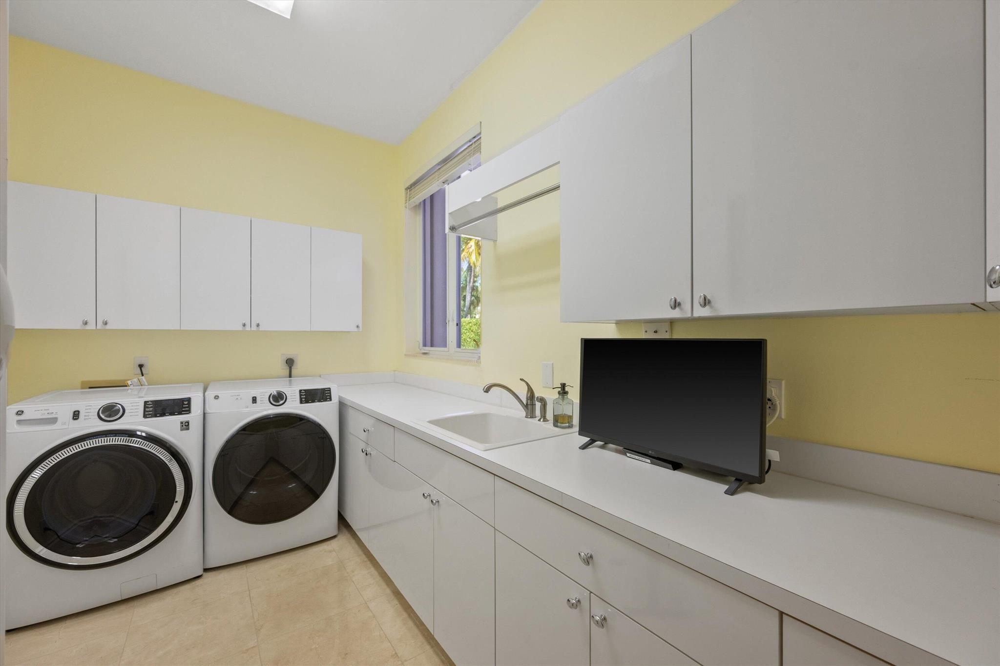 1648 Cypress Row Drive