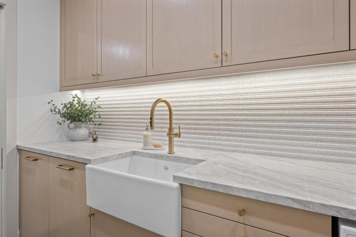 1785 Flagler Manor Circle