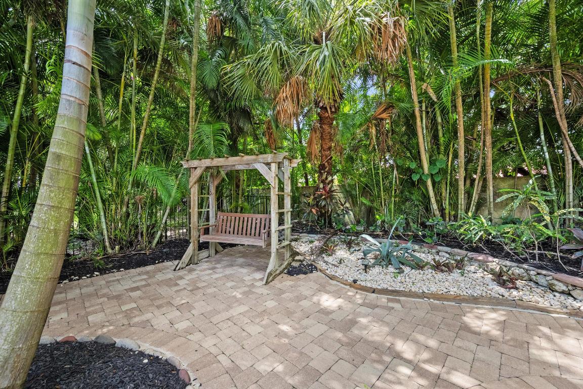 1770 Flagler Manor Circle