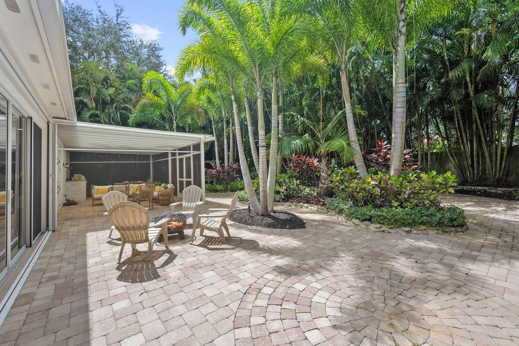 1770 Flagler Manor Circle