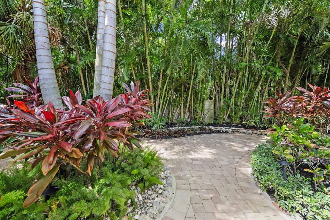 1770 Flagler Manor Circle