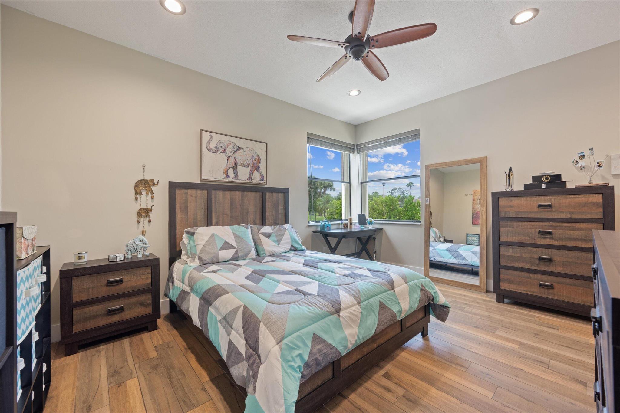 9453 E Fairway Terrace