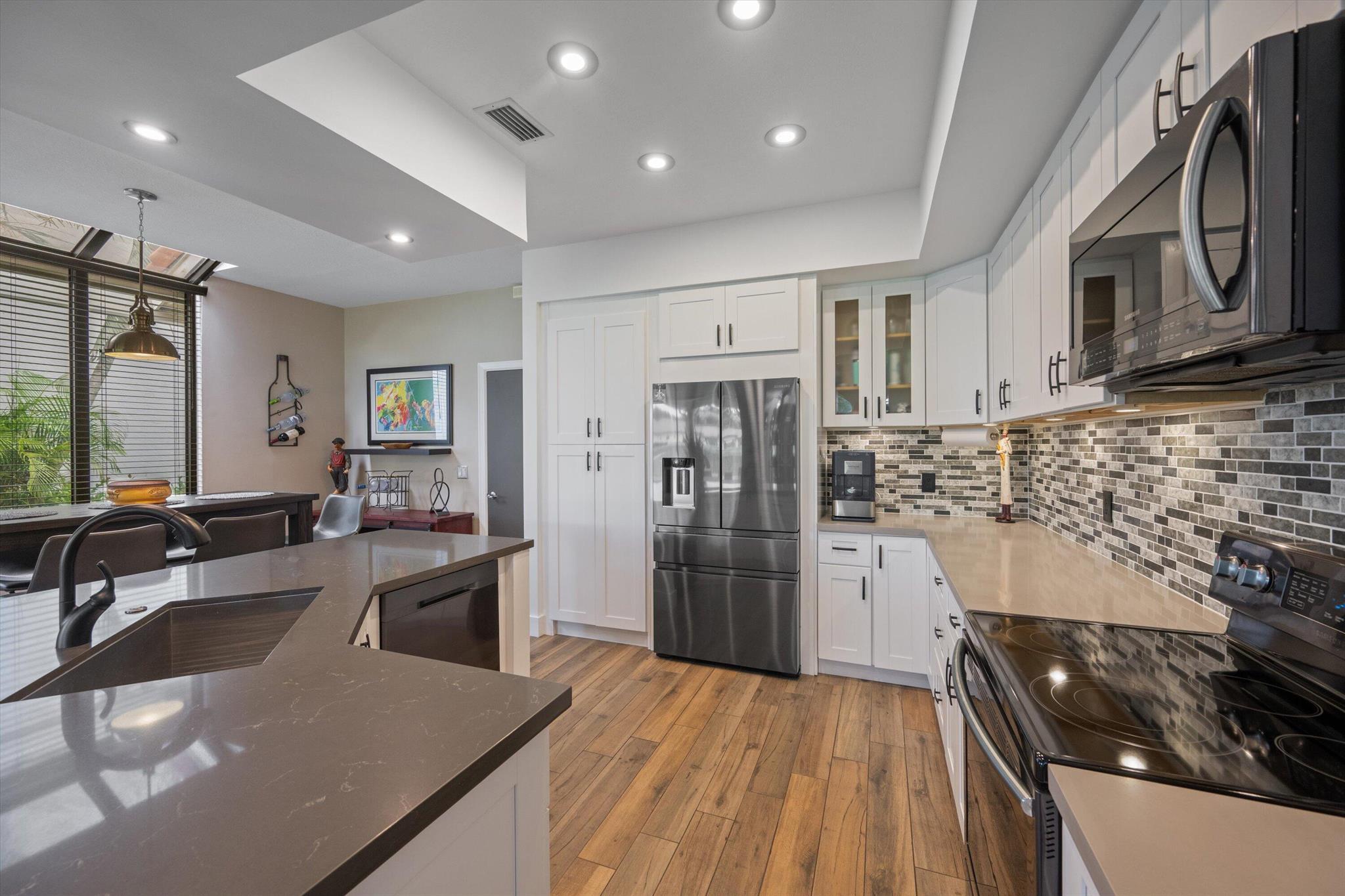 9453 E Fairway Terrace