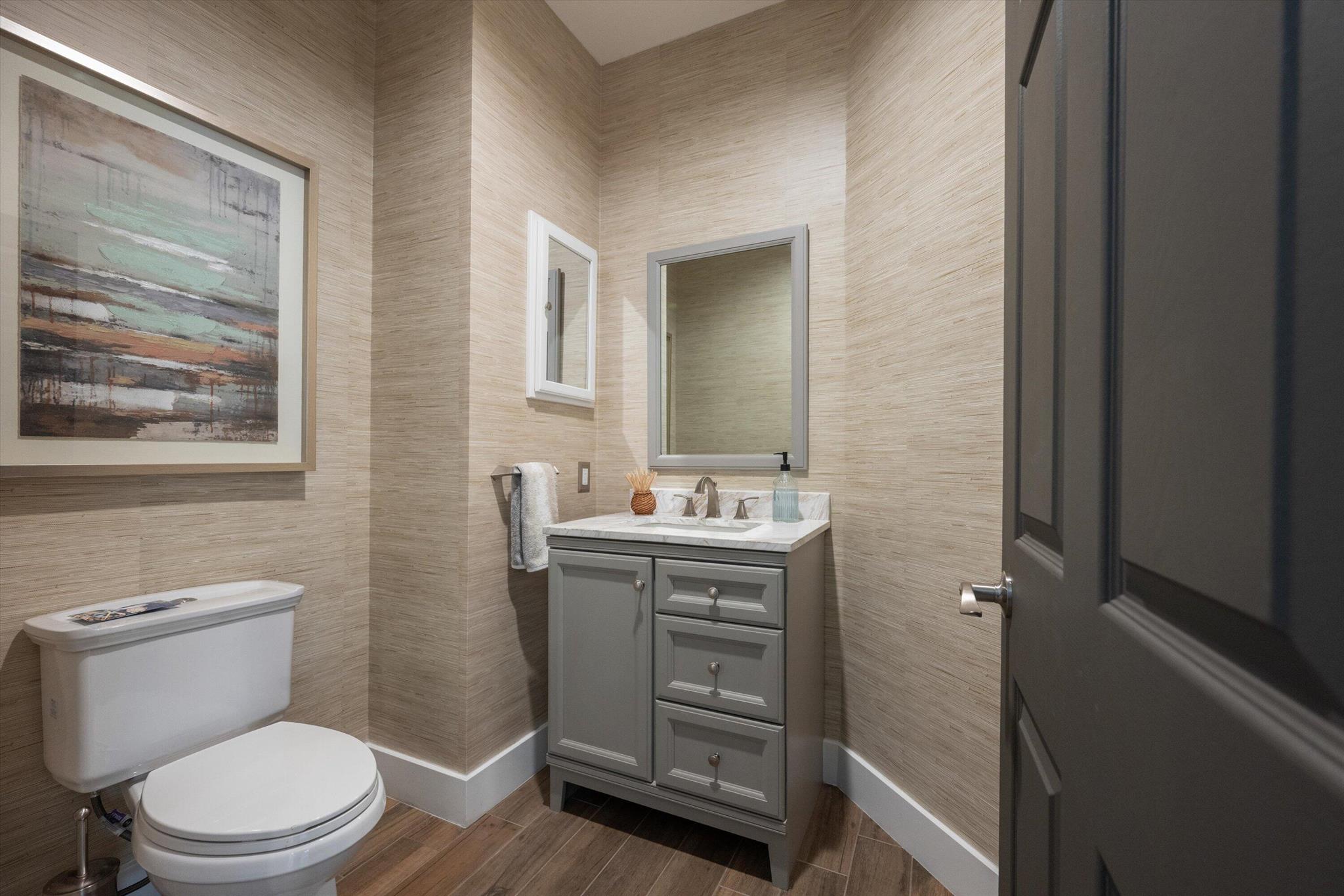 9453 E Fairway Terrace