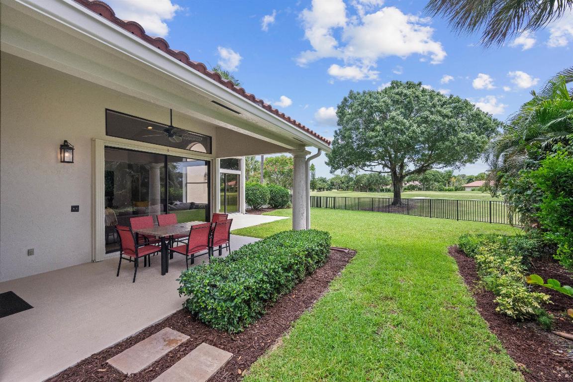 9453 E Fairway Terrace