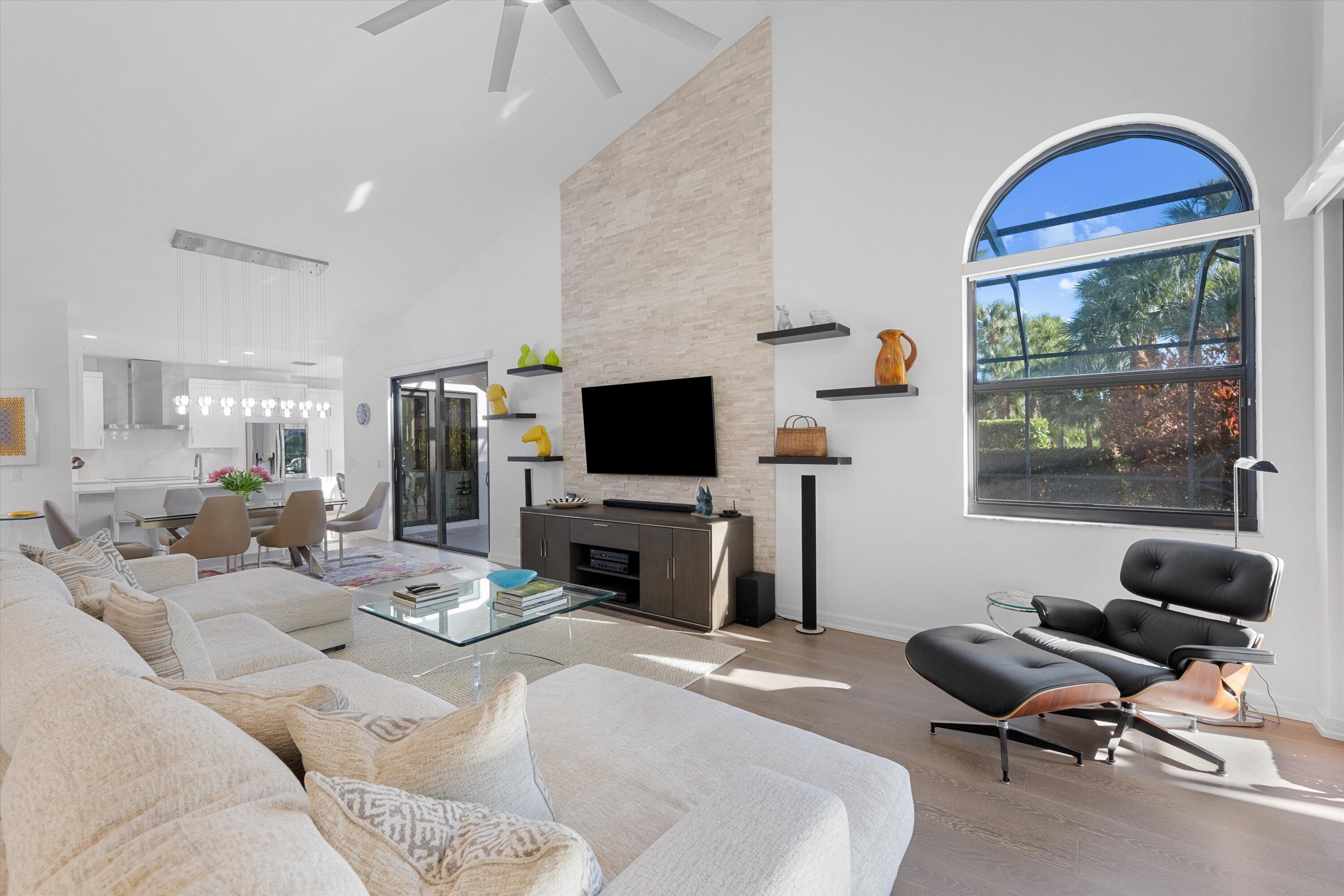 1565 Fairway Terrace