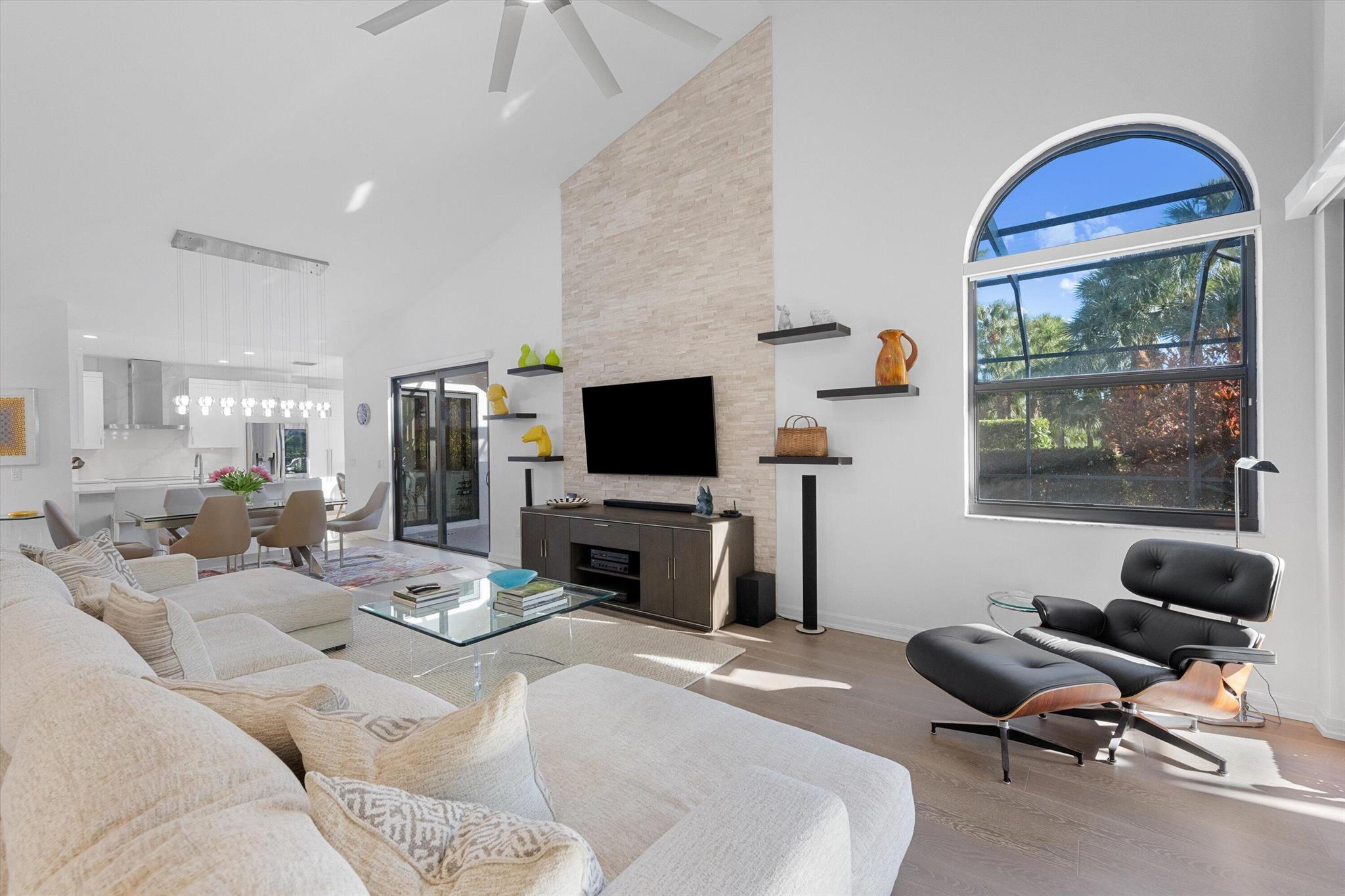 1565 Fairway Terrace