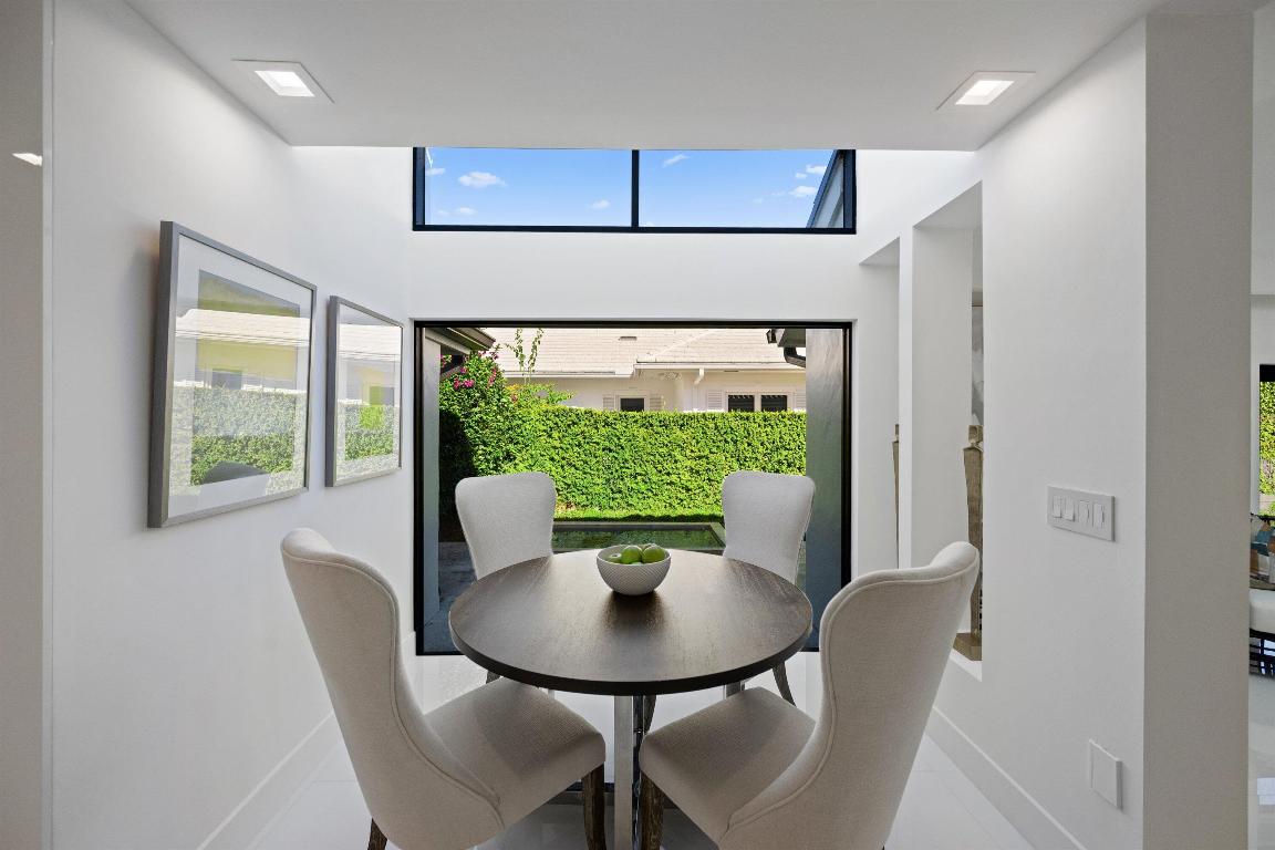 1648 Breakers West Boulevard, West Palm Beach