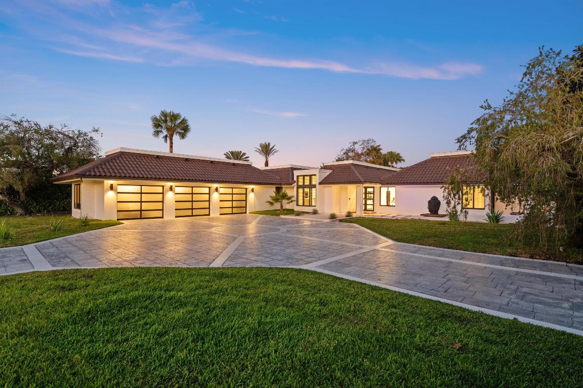 1648 Breakers West Boulevard, West Palm Beach