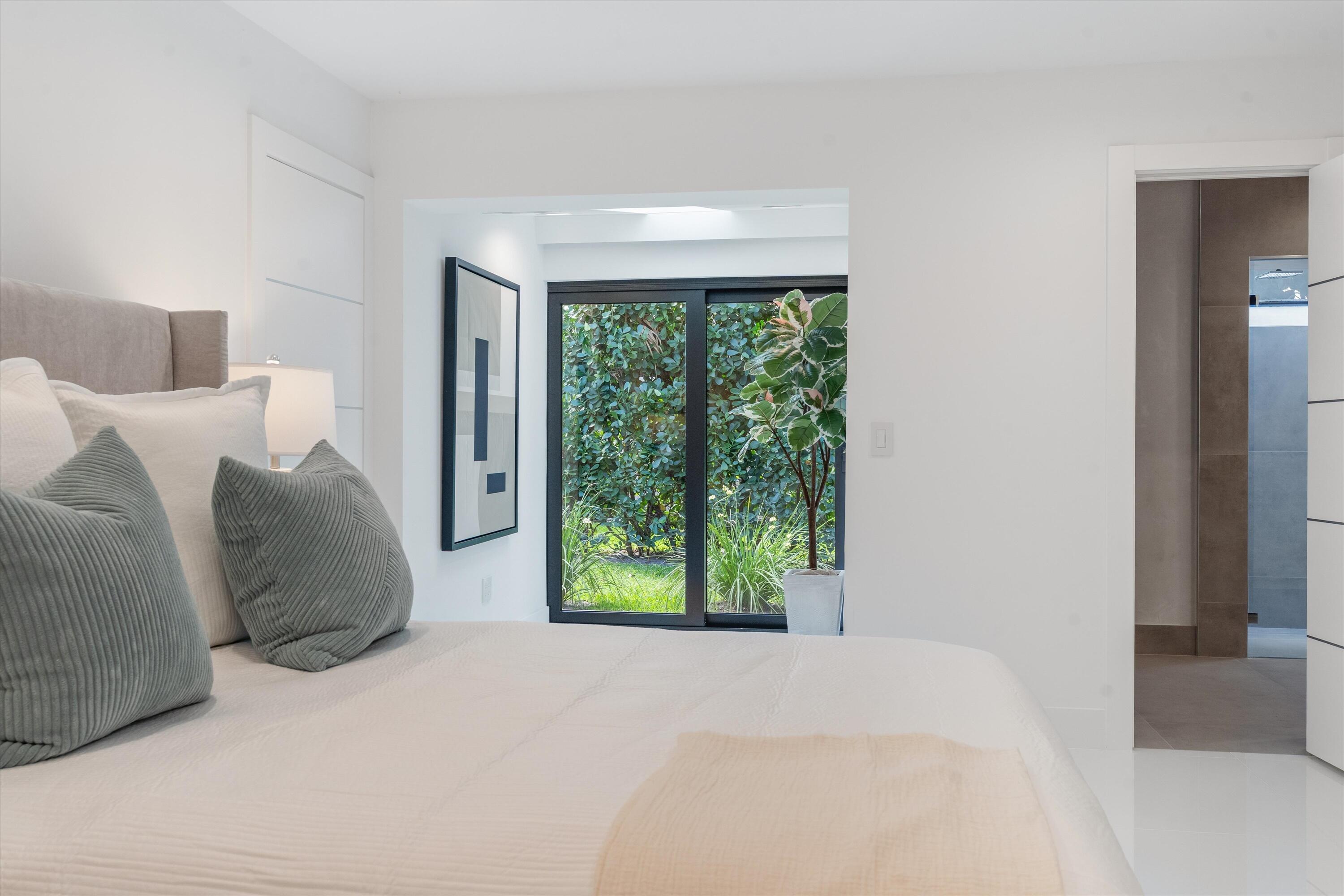 1648 Breakers West Boulevard, West Palm Beach