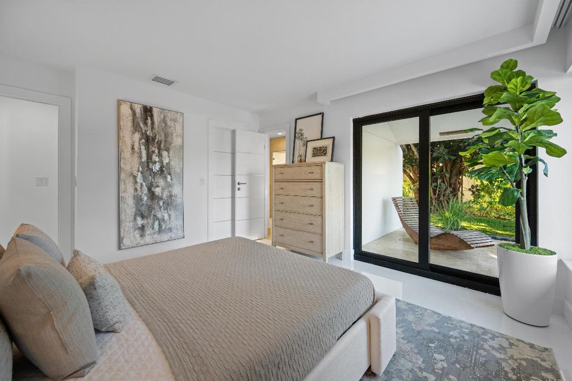 1648 Breakers West Boulevard, West Palm Beach