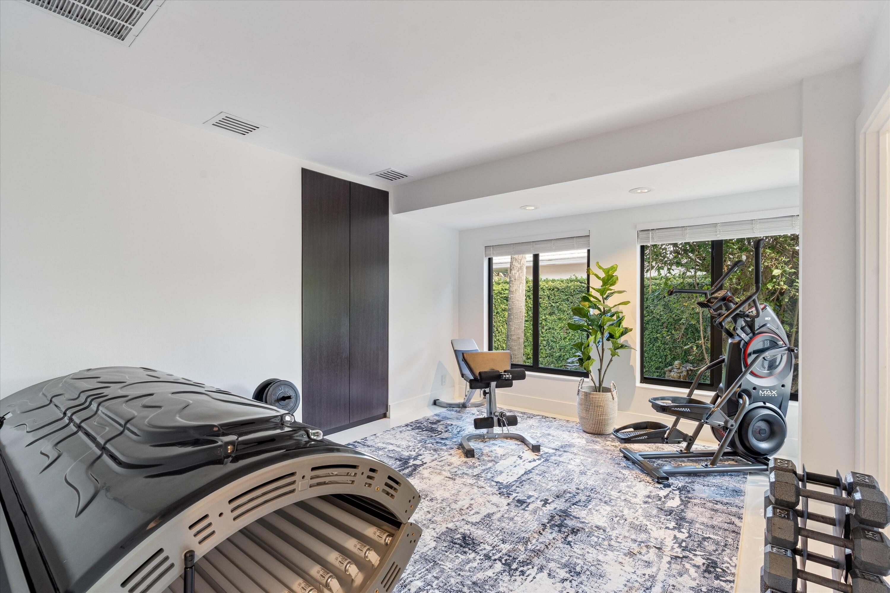 1648 Breakers West Boulevard, West Palm Beach