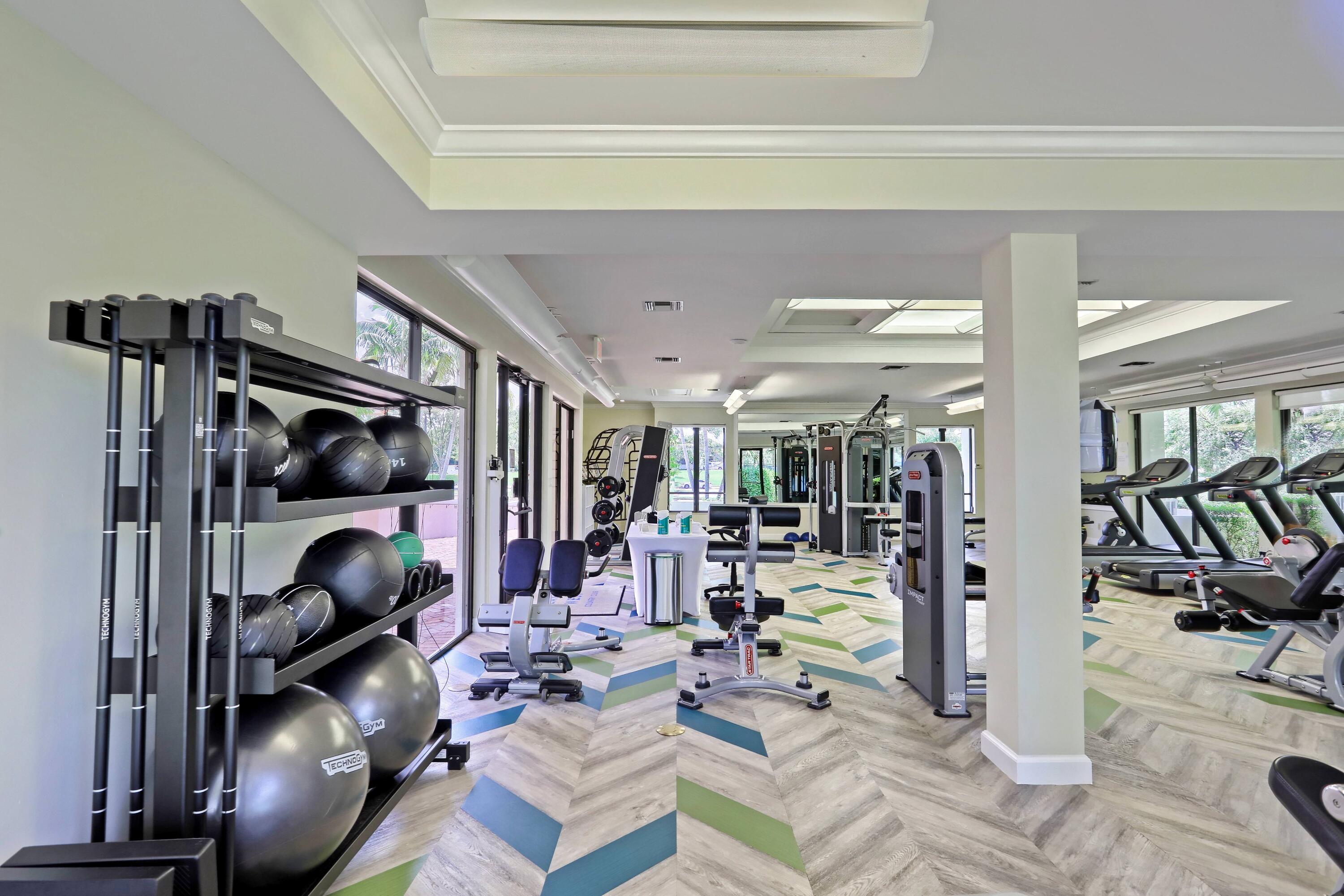 1648 Breakers West Boulevard, West Palm Beach