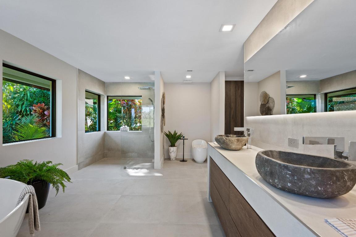 1648 Breakers West Boulevard, West Palm Beach