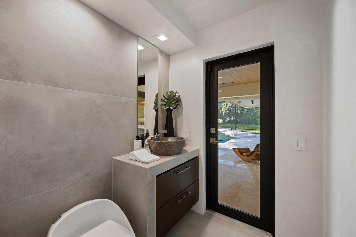 1648 Breakers West Boulevard, West Palm Beach