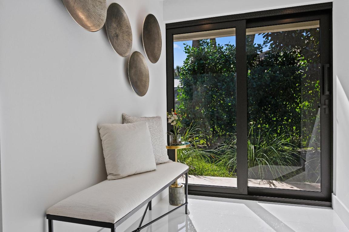 1648 Breakers West Boulevard, West Palm Beach