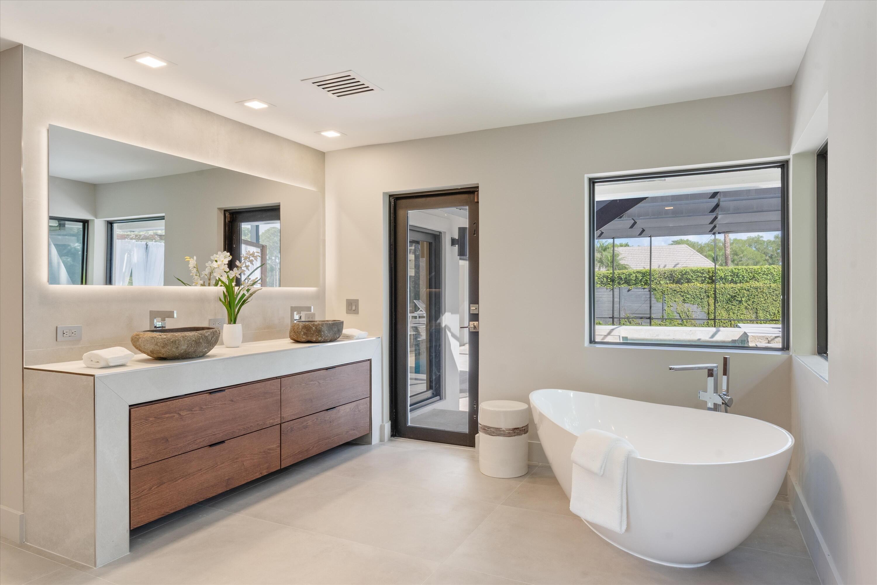 1648 Breakers West Boulevard, West Palm Beach