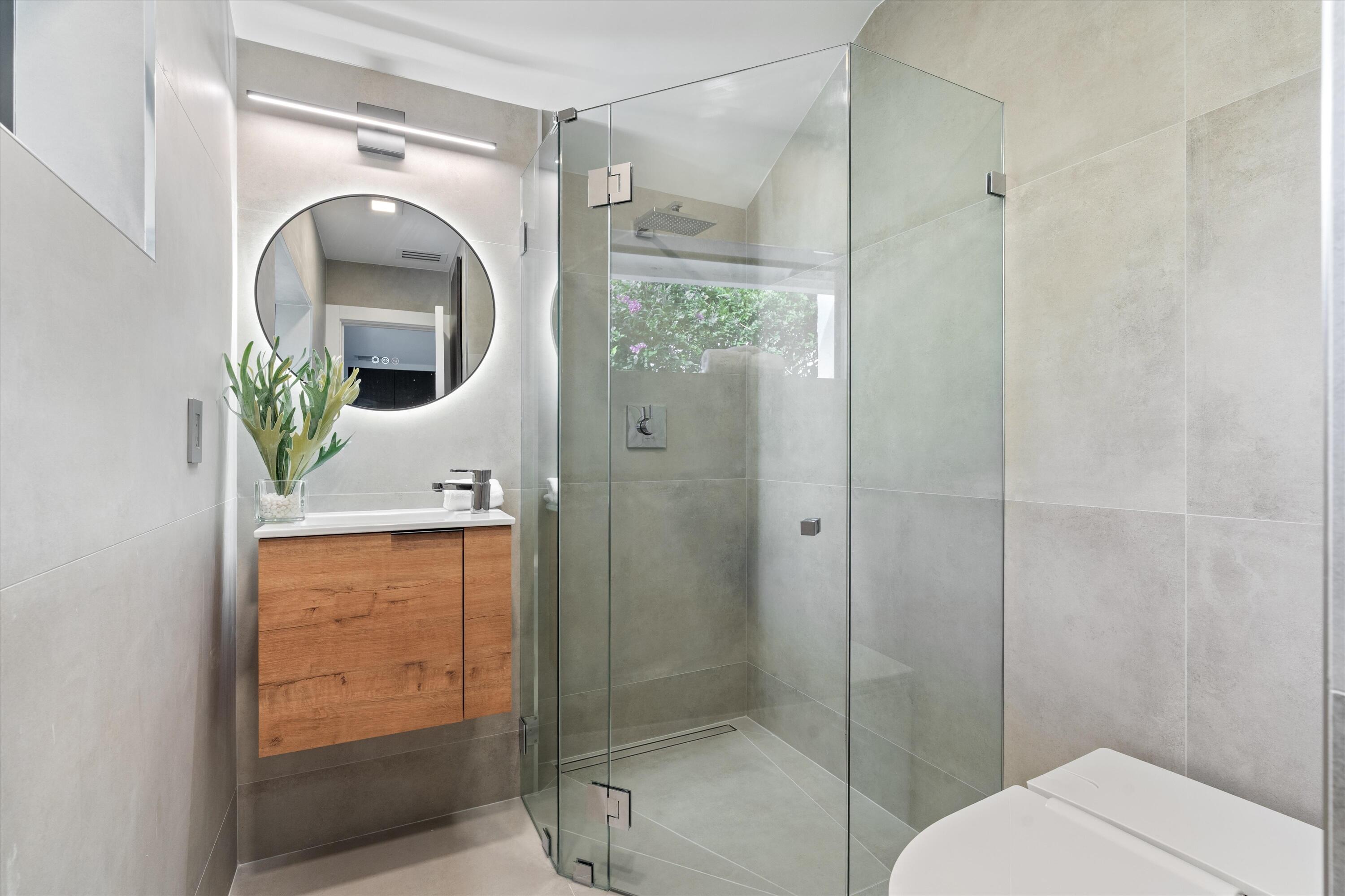 1648 Breakers West Boulevard, West Palm Beach