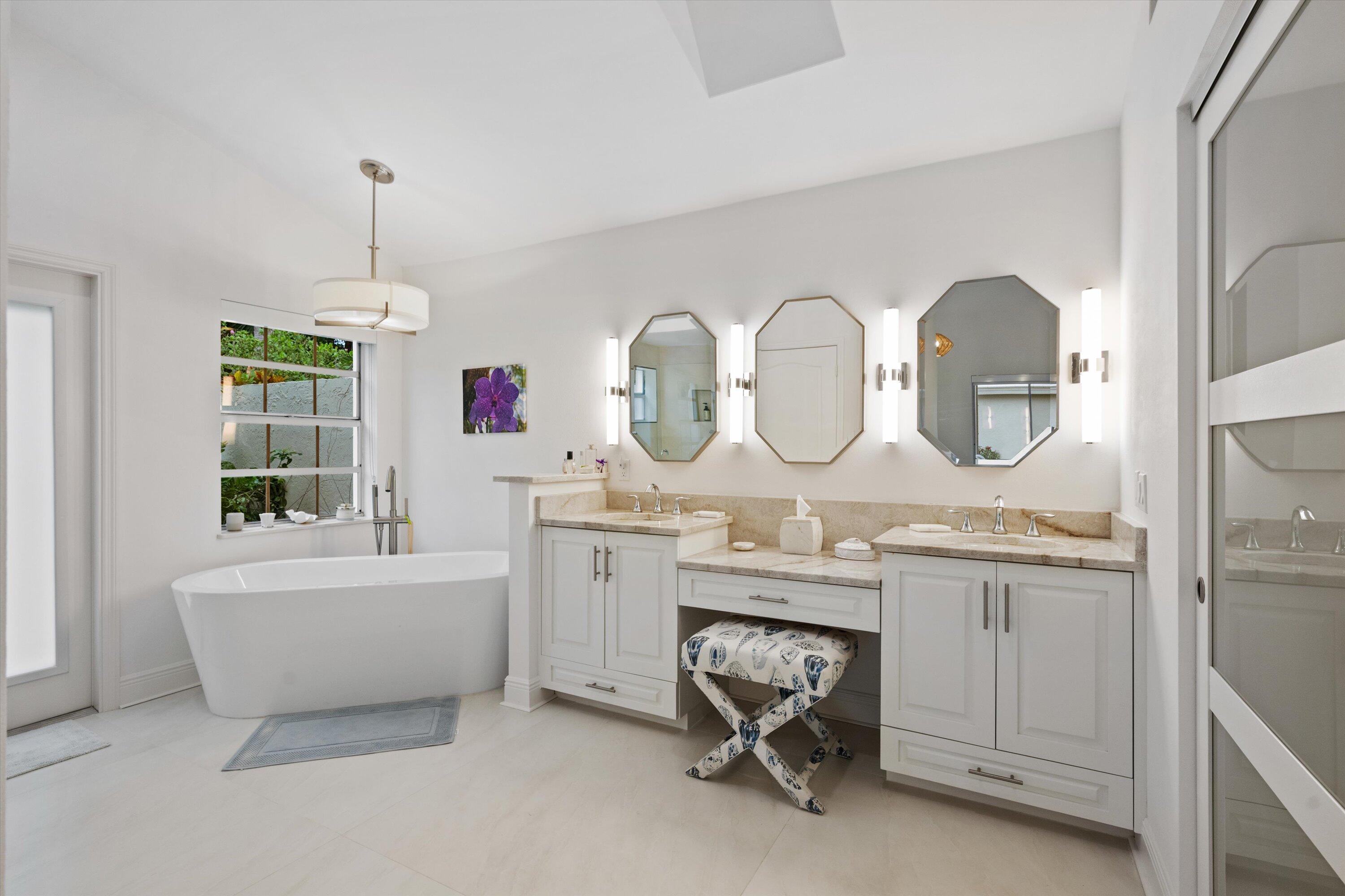 9221 Heathriidge Drive