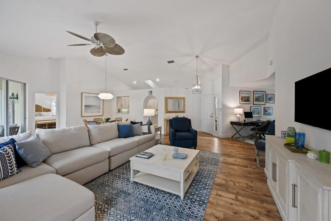 9221 Heathriidge Drive