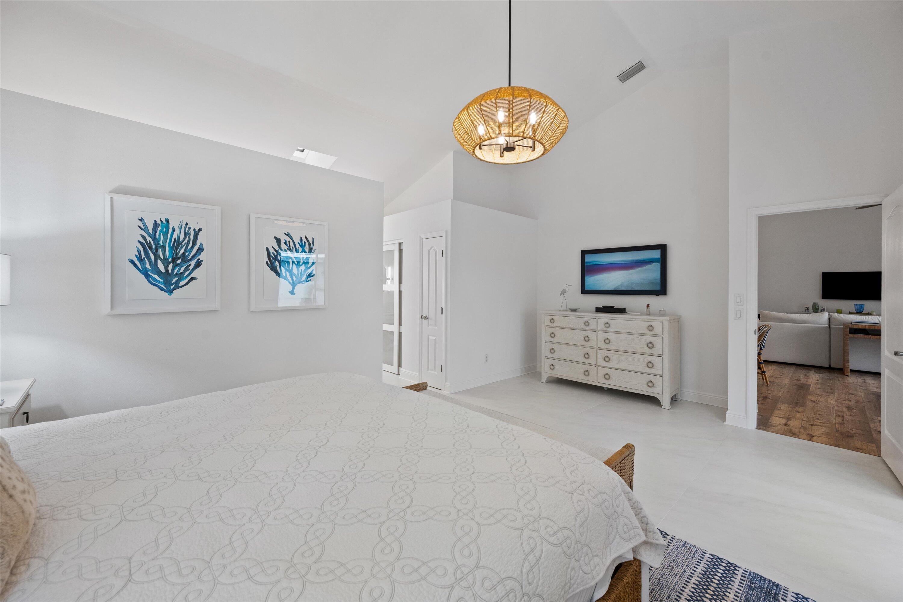 9221 Heathriidge Drive