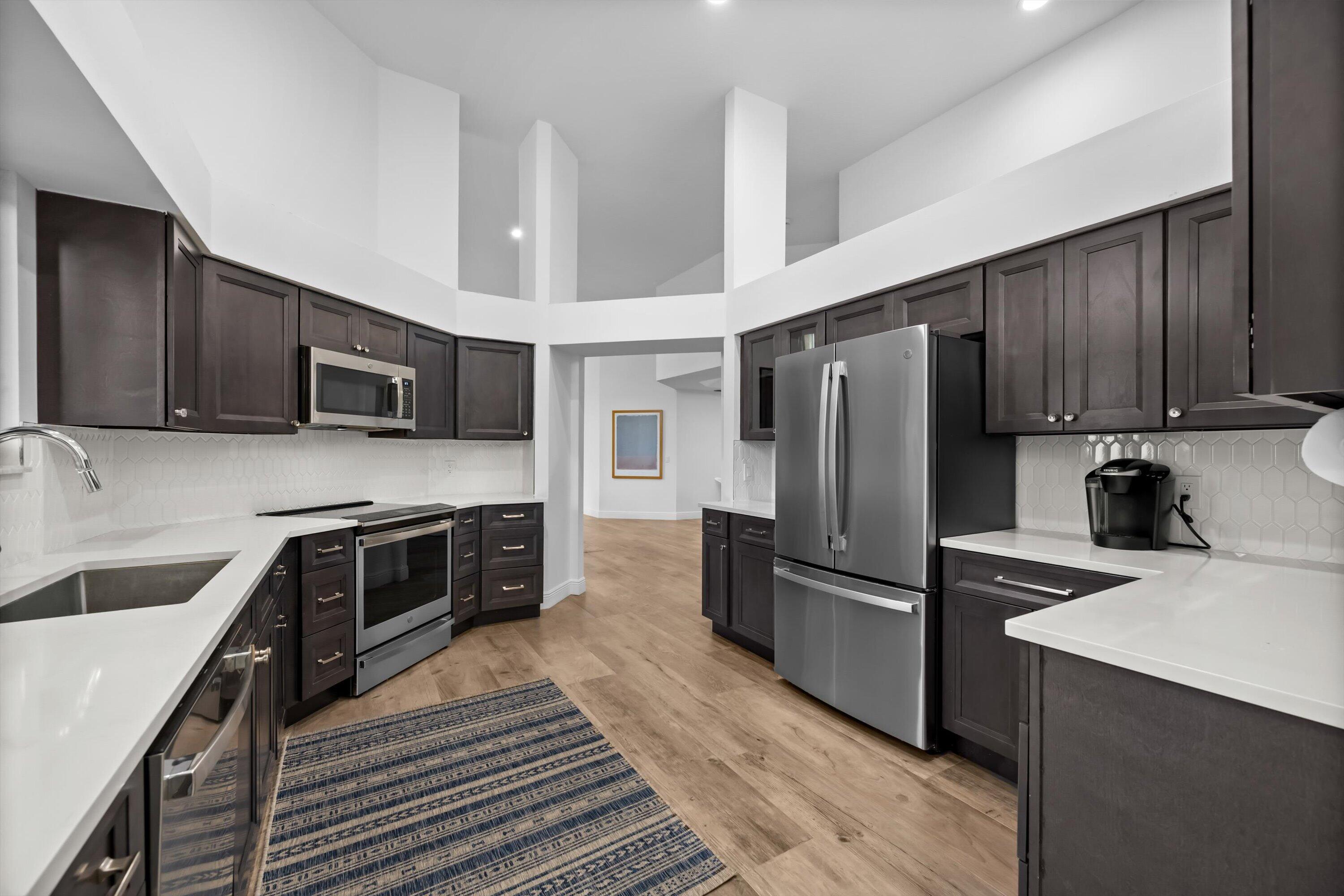 1140 Sand Drift Way A