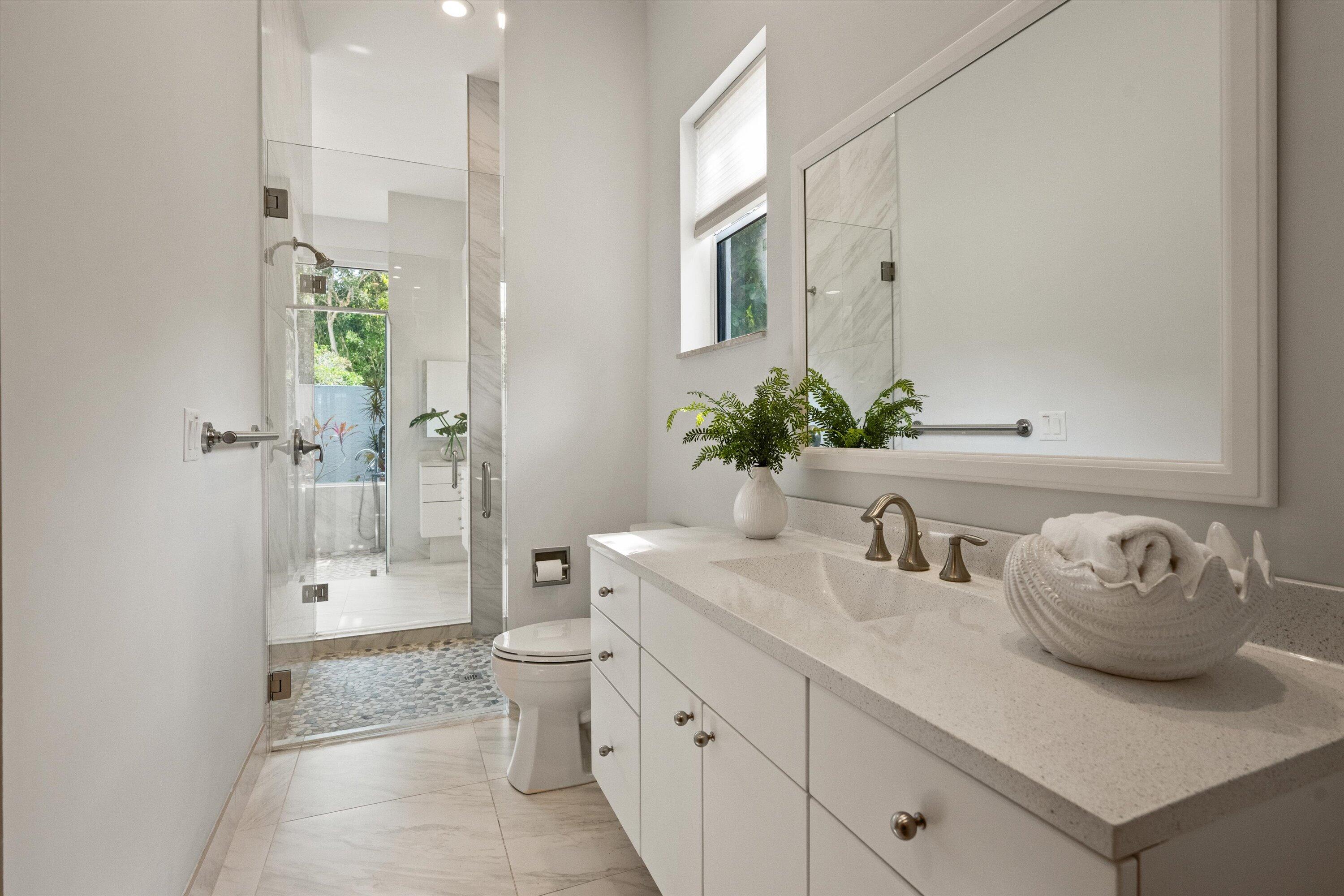 1362 Breakers West Boulevard