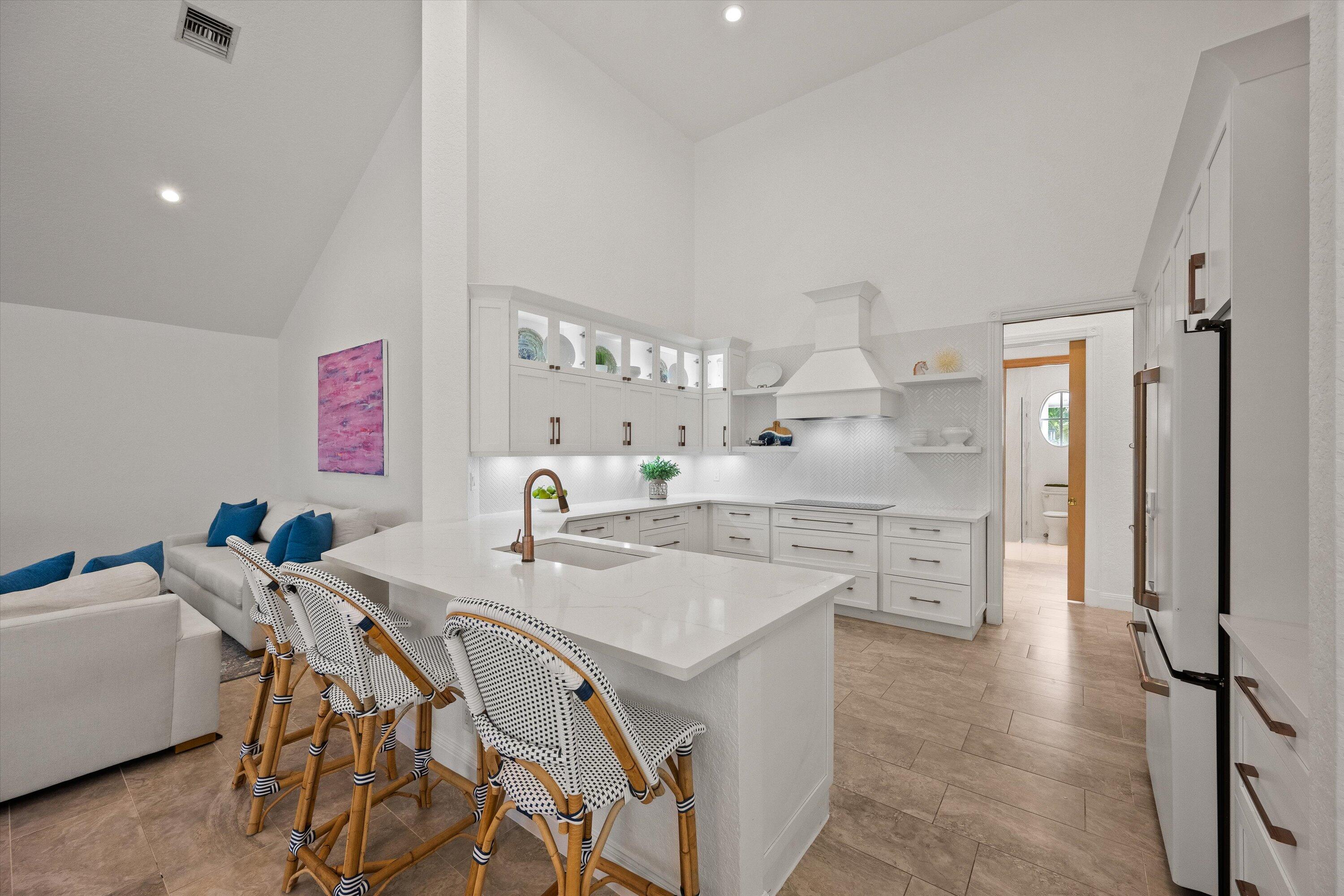 1362 Breakers West Boulevard