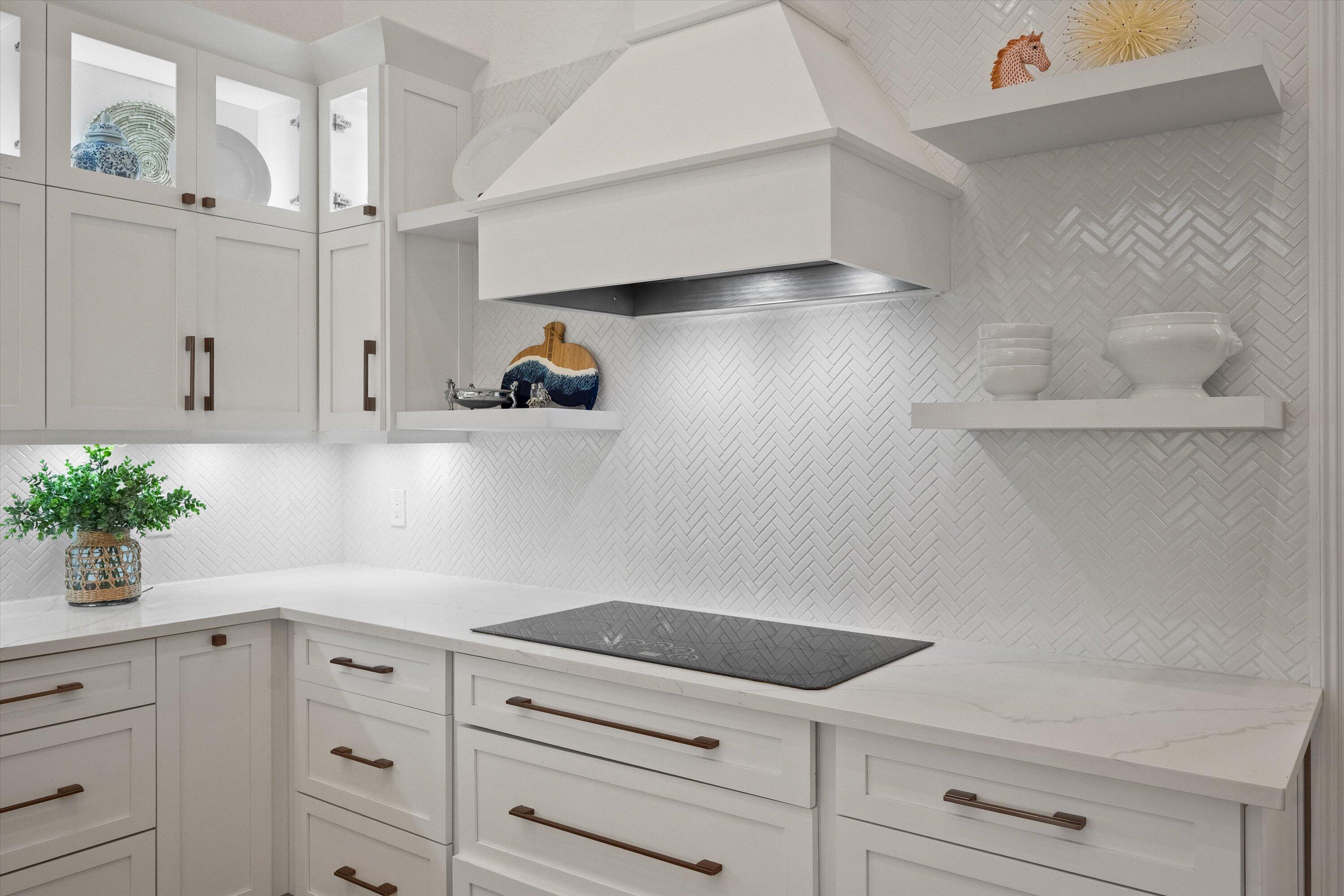 1362 Breakers West Boulevard