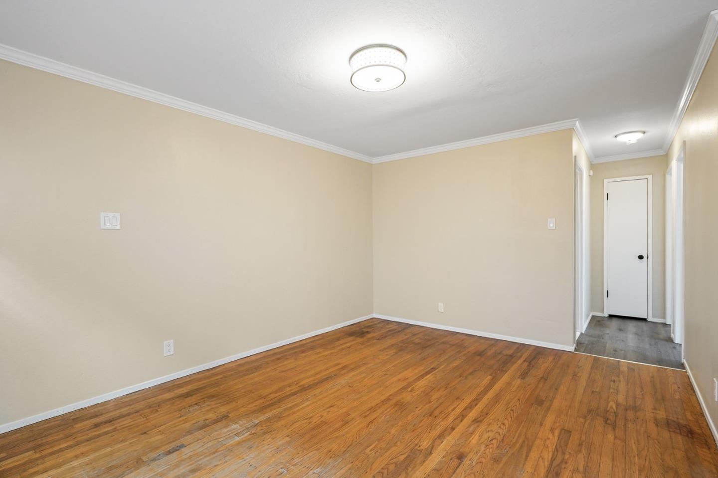 569-571 Avenue Alhambra