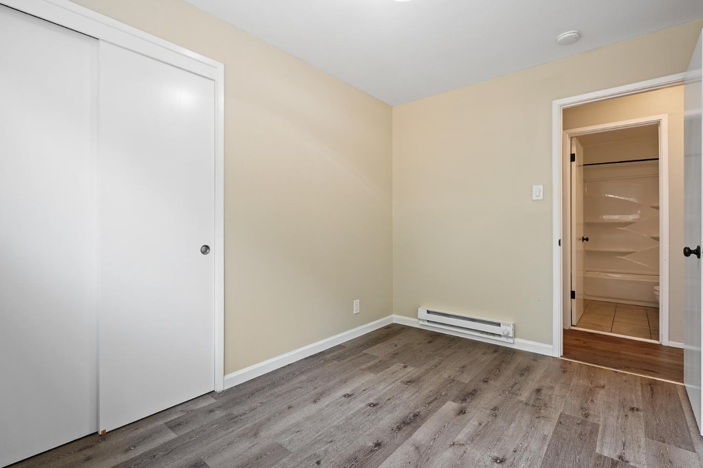 569-571 Avenue Alhambra