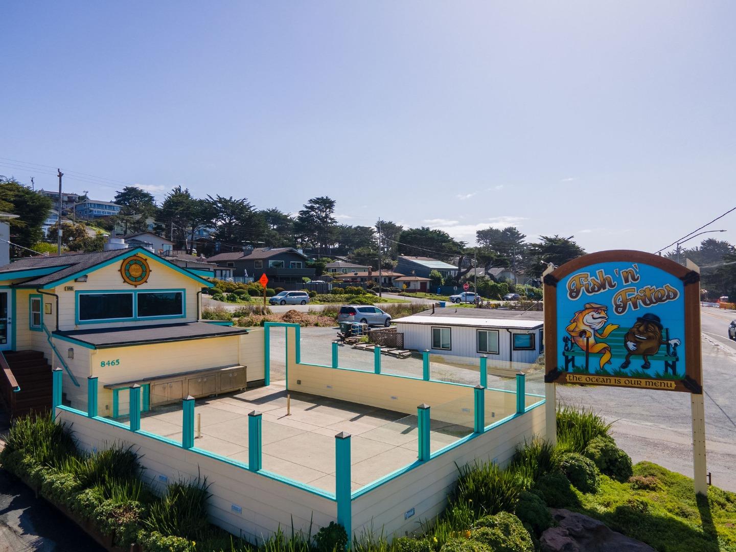 8465 Cabrillo HWY