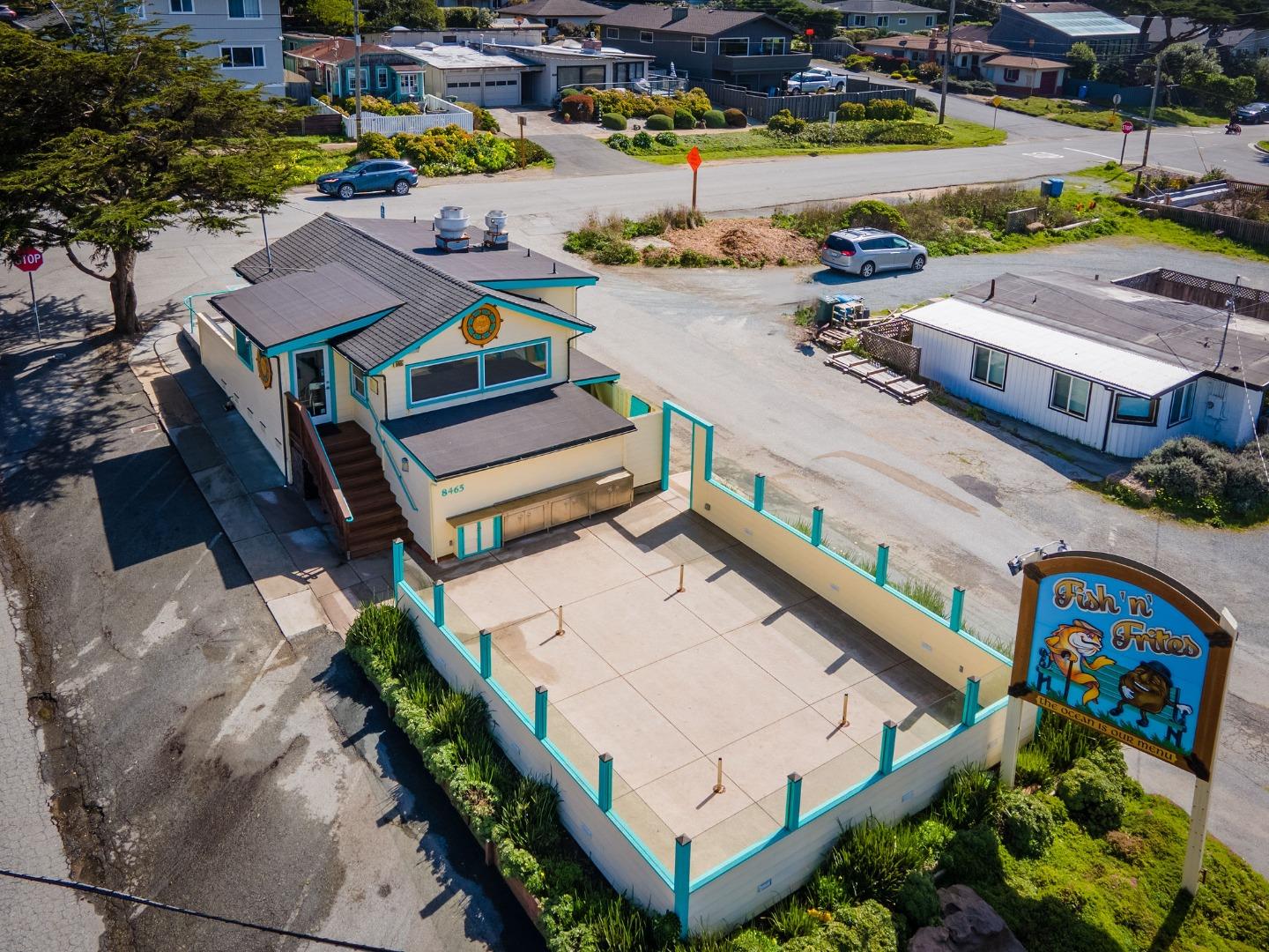 8465 Cabrillo HWY