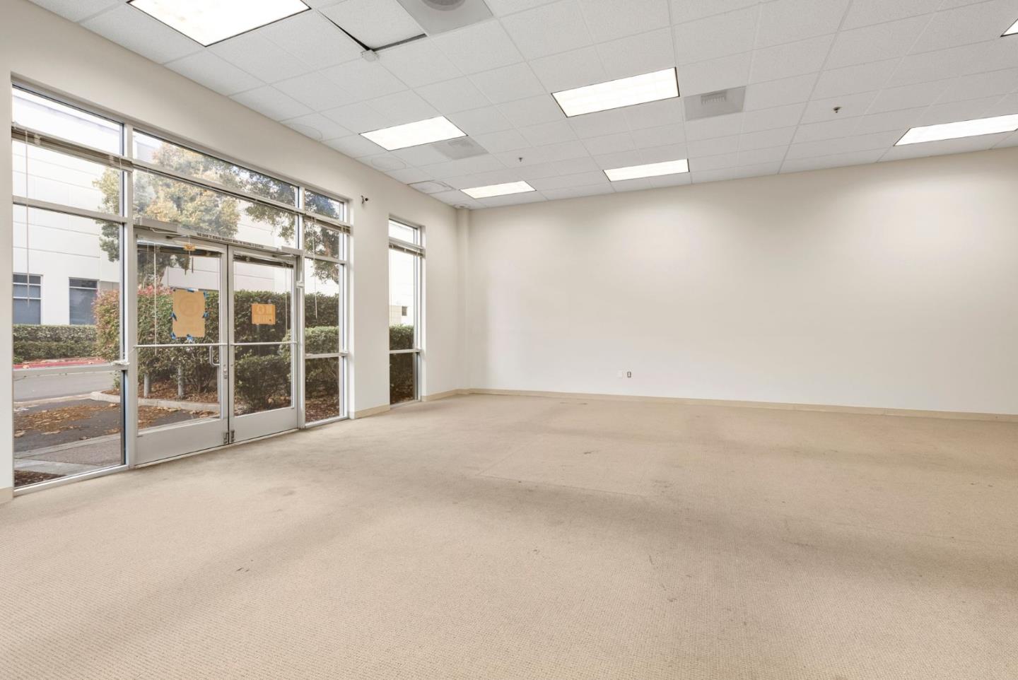 837 Corporate WAY
