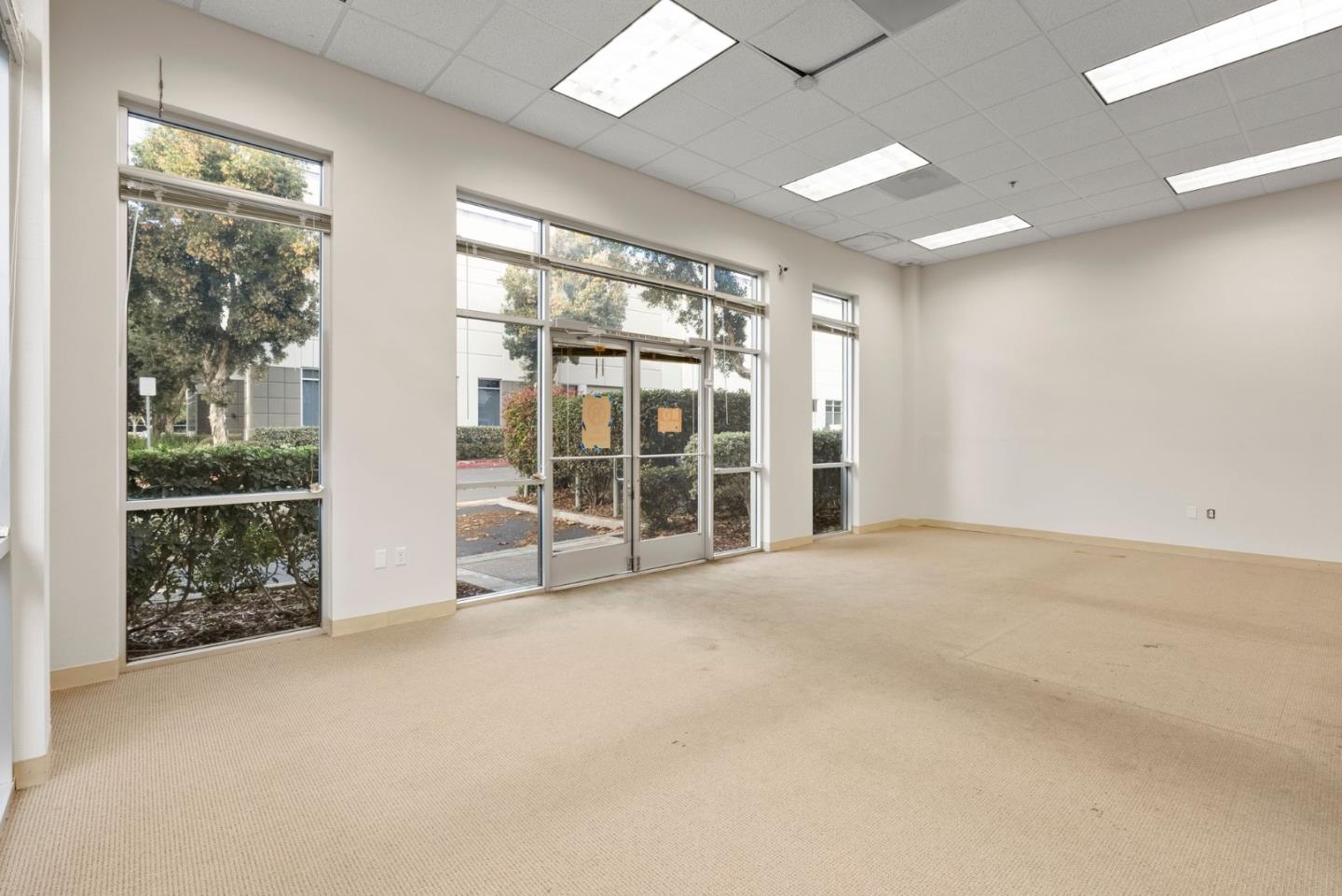837 Corporate WAY