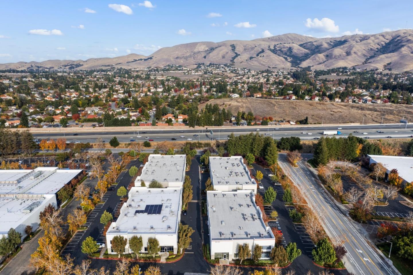 837 Corporate WAY