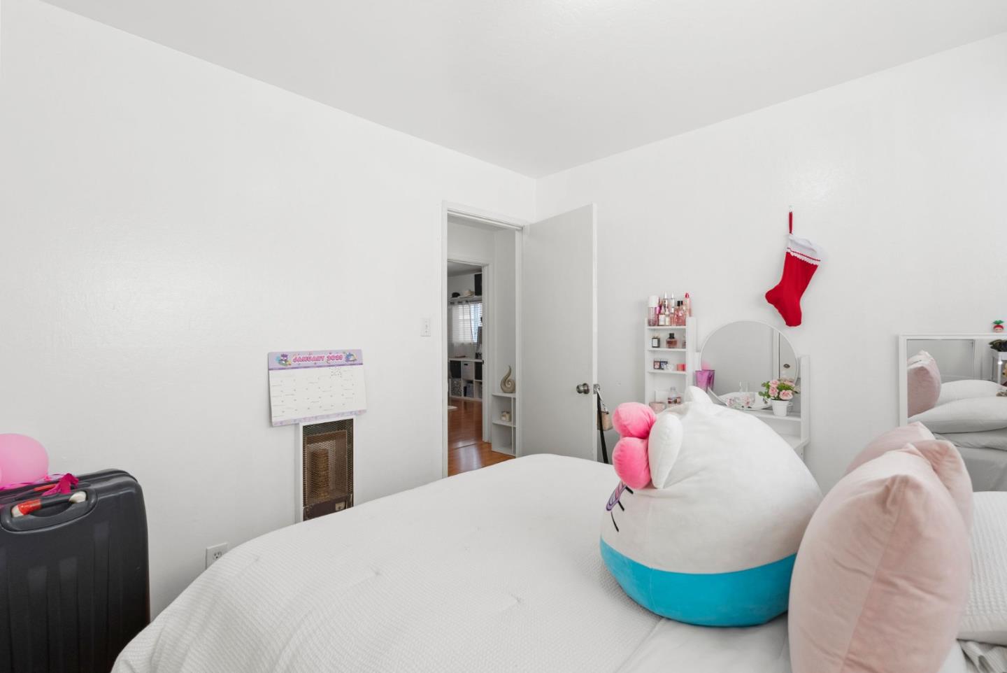 470 Willow AVE