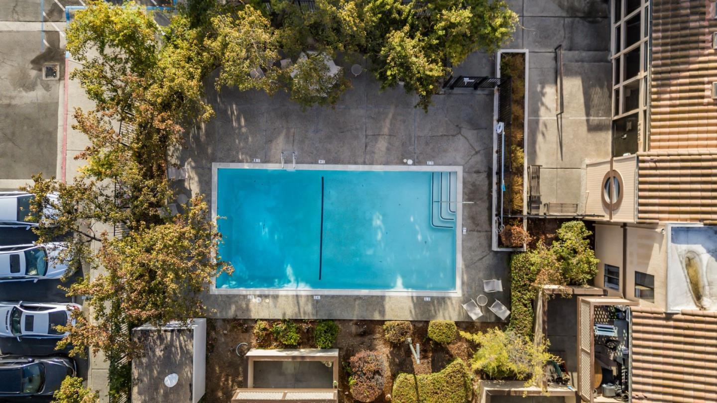 3300 Wolcott CMN 110