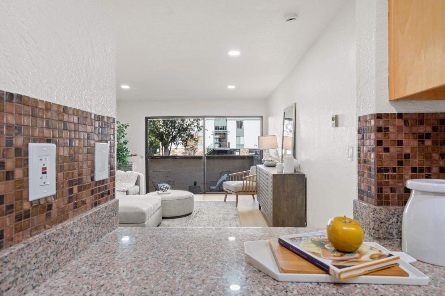 3300 Wolcott CMN 110