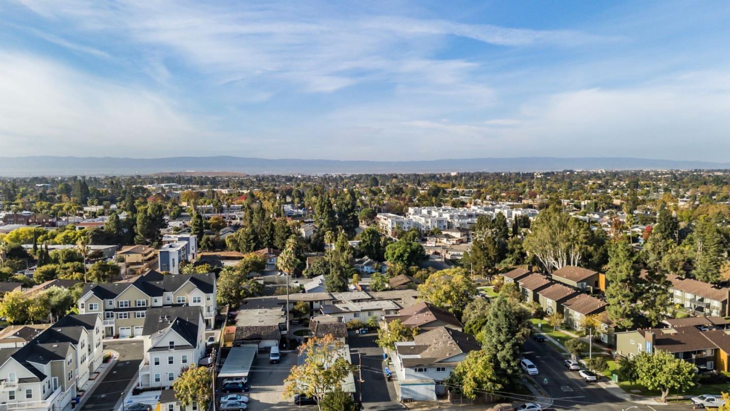 3300 Wolcott CMN 110