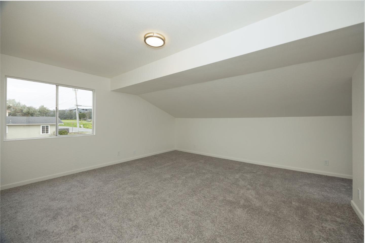 1470 Cabrillo HWY