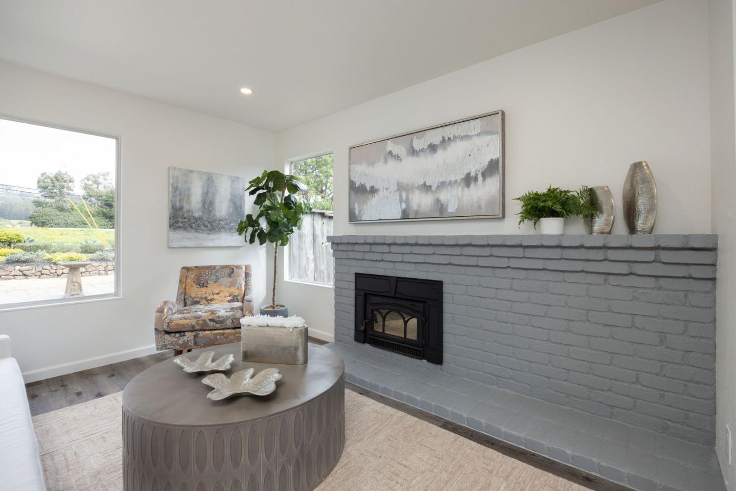 1470 Cabrillo HWY