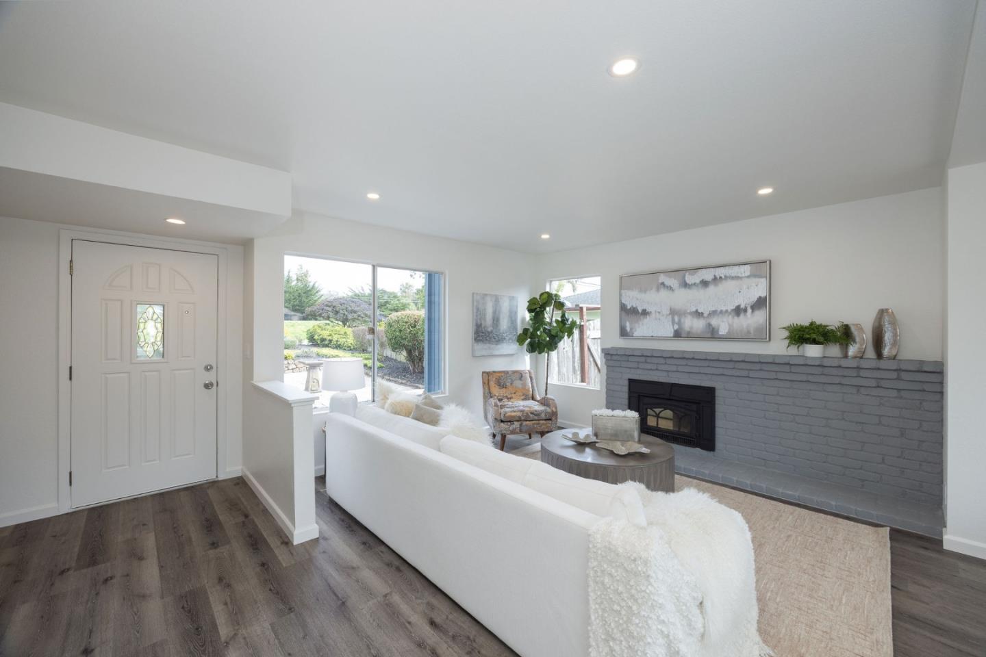 1470 Cabrillo HWY