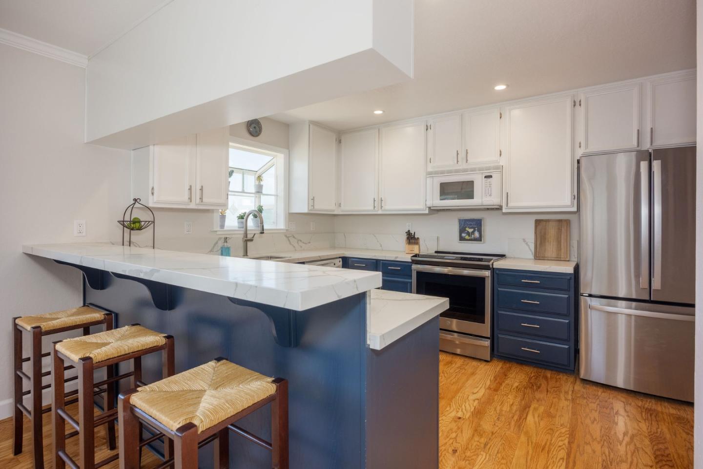 468 4th Street