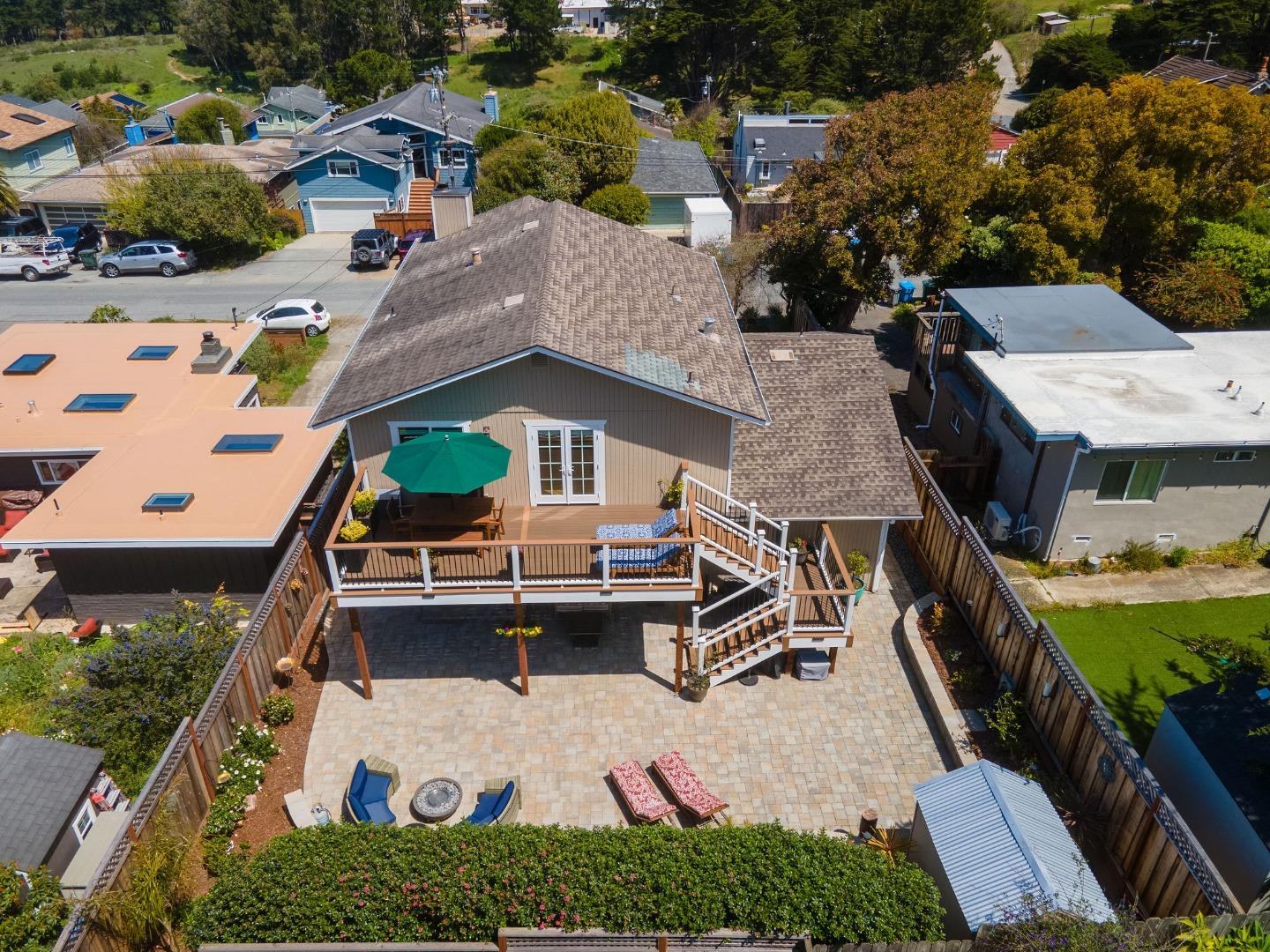 468 4th Street