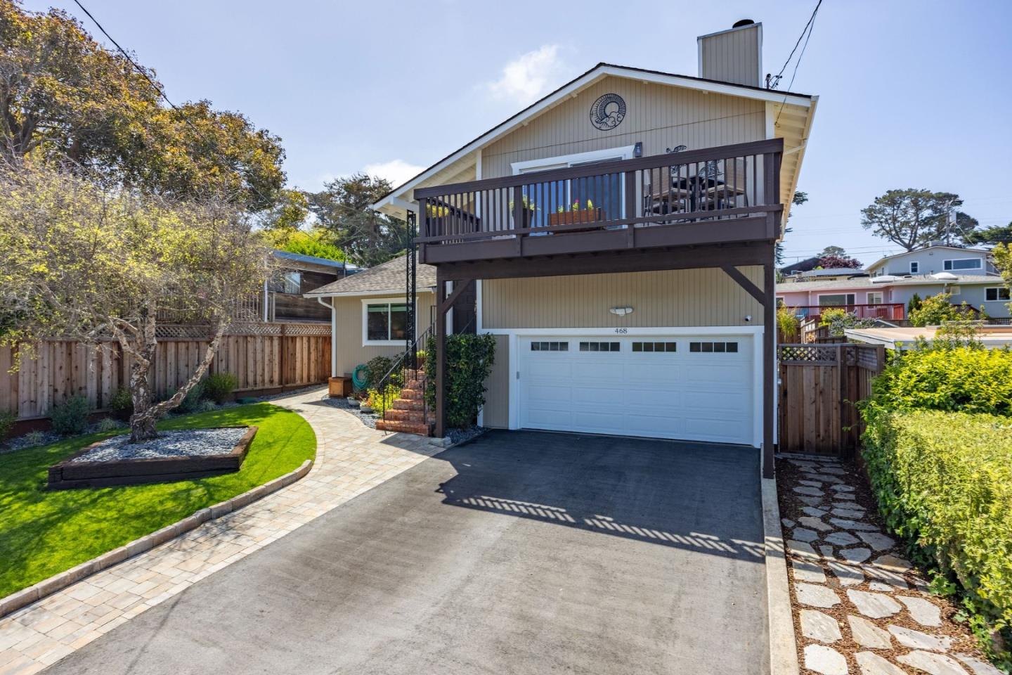 468 4th Street