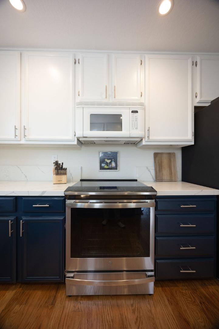 468 4th Street