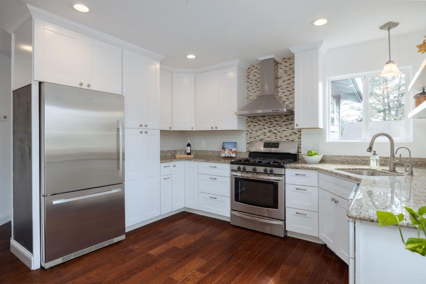 9690 Cabrillo Highway