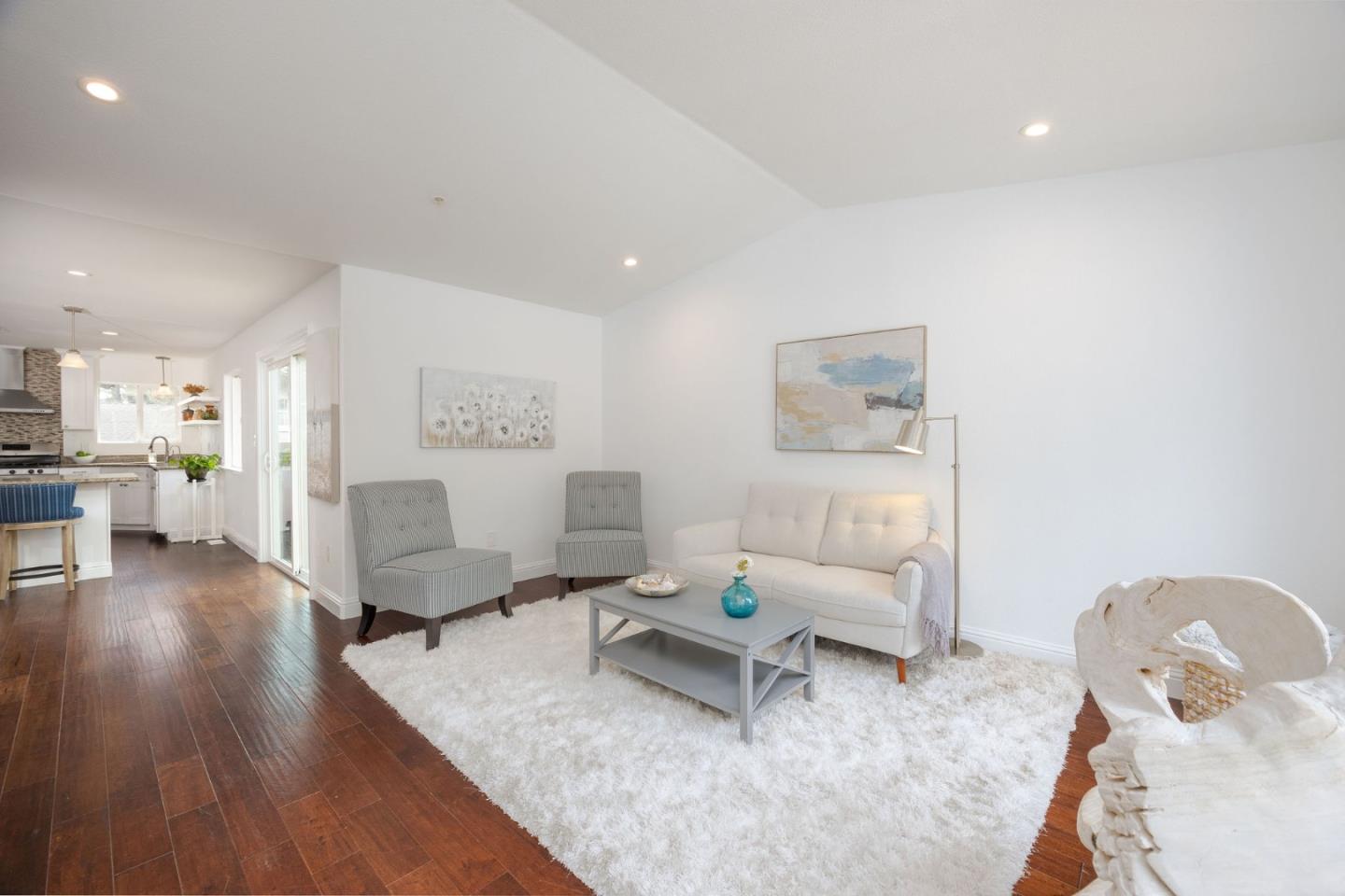 9690 Cabrillo Highway