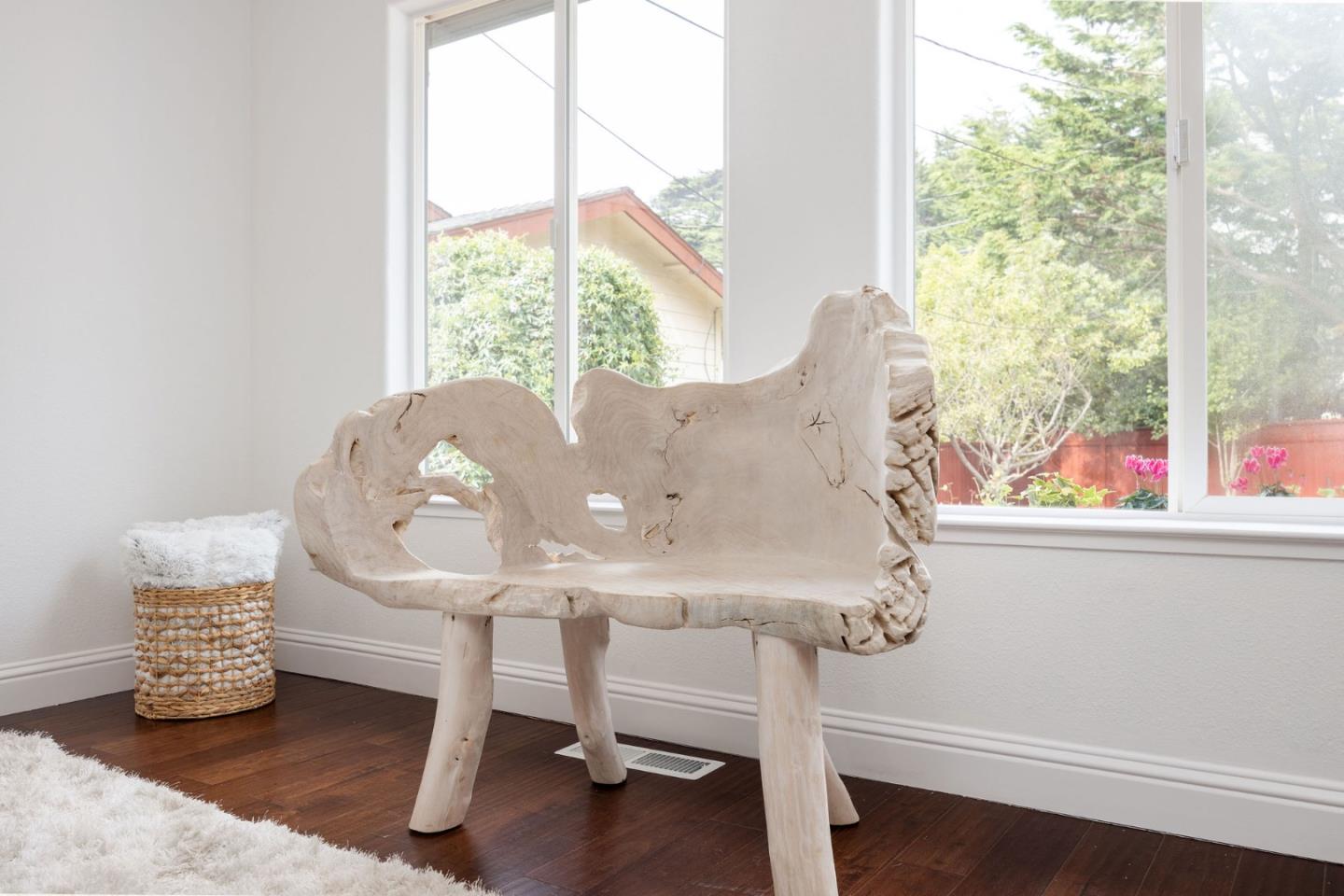 9690 Cabrillo Highway